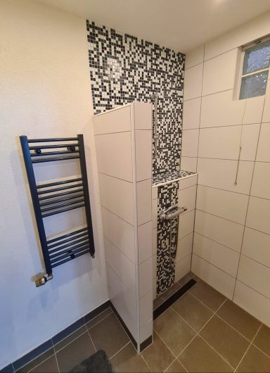Badezimmer (2)
